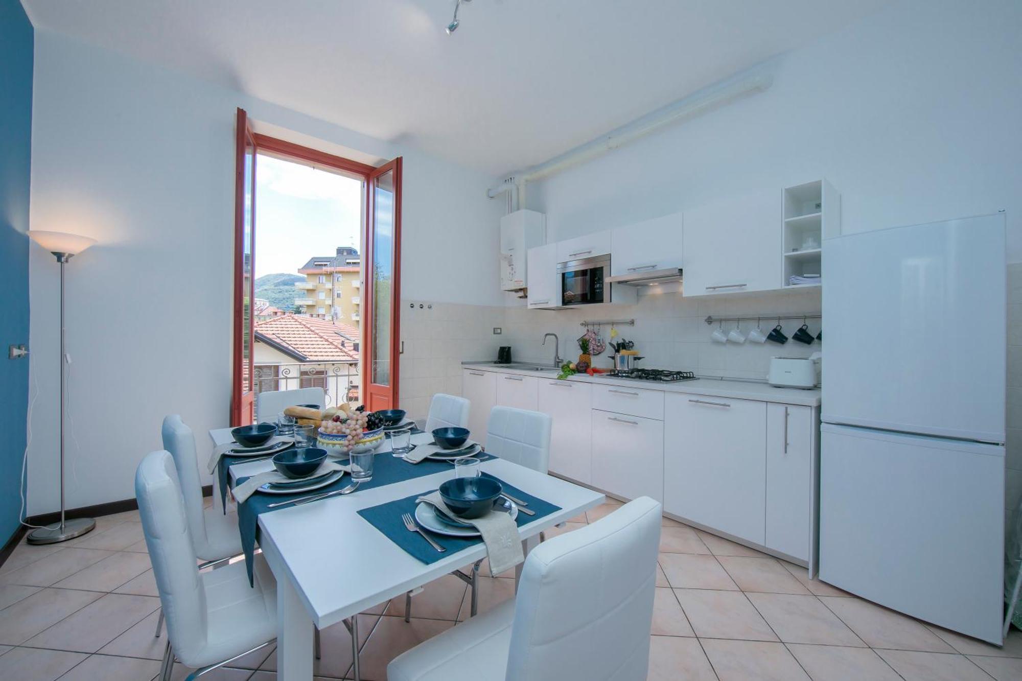 Residenza Oleandro Lake View Luino Center - Happy Rentals Exteriör bild
